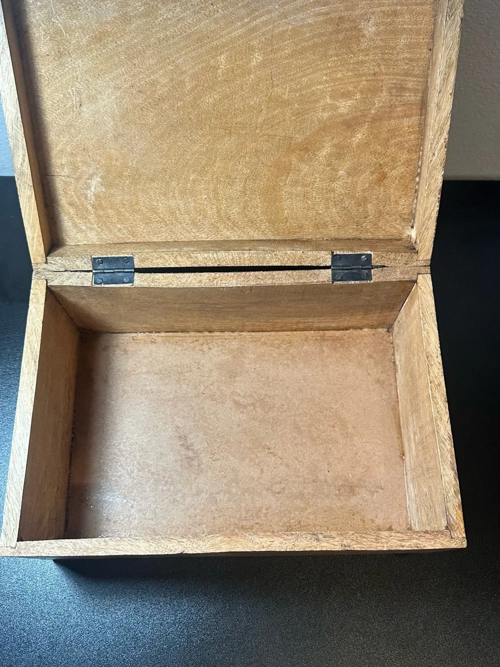 Hand Carved Solid Wood Keepsake Box – Tree of Life Decorative Storage Box